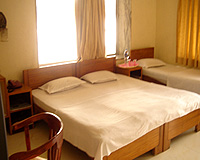 Guest Room-Hotel Lake Palace, Mount Abu